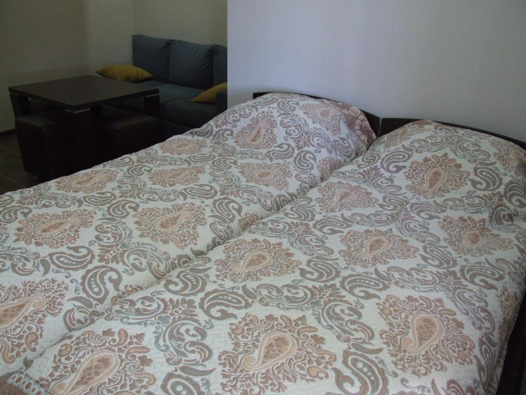 Apartment Paronyan 22 เยเรวาน ภายนอก รูปภาพ